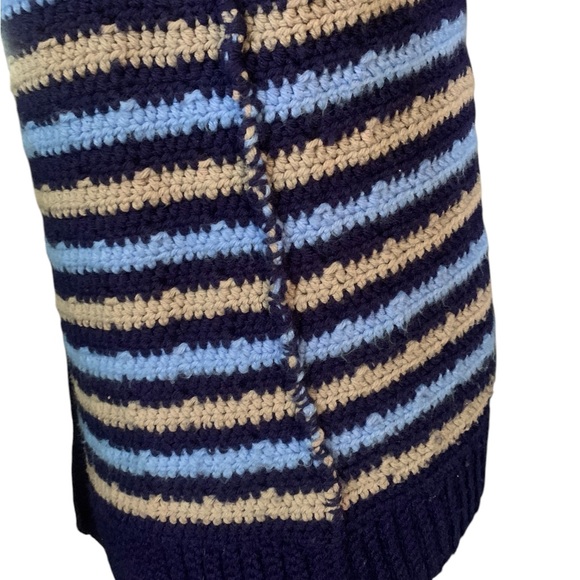 Vintage homemade blue and gray knit sweater vest approx size Large - Picture 6 of 6